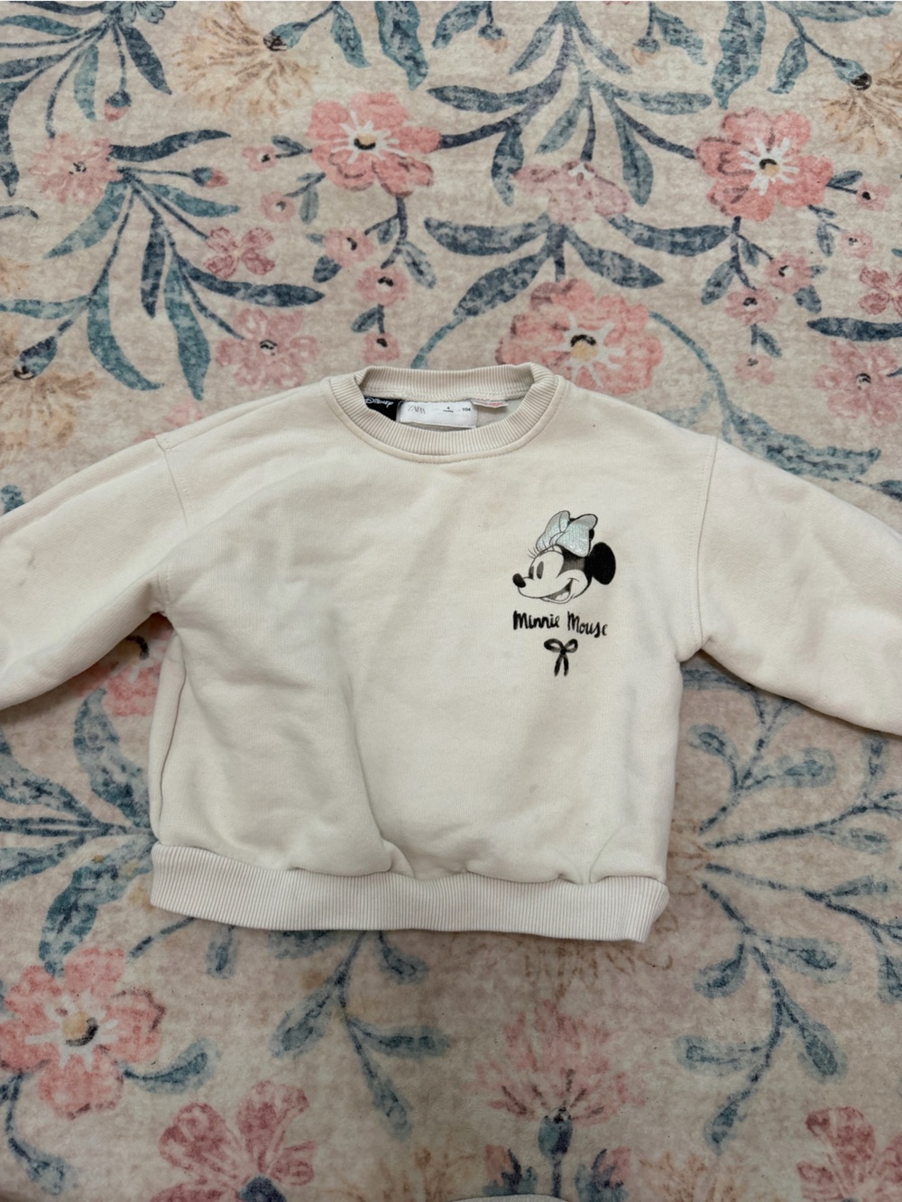 Zara Disney crewneck